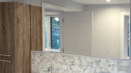 Razor-R CCT 4": Bathroom in Montreal, Quebec. Private residence.