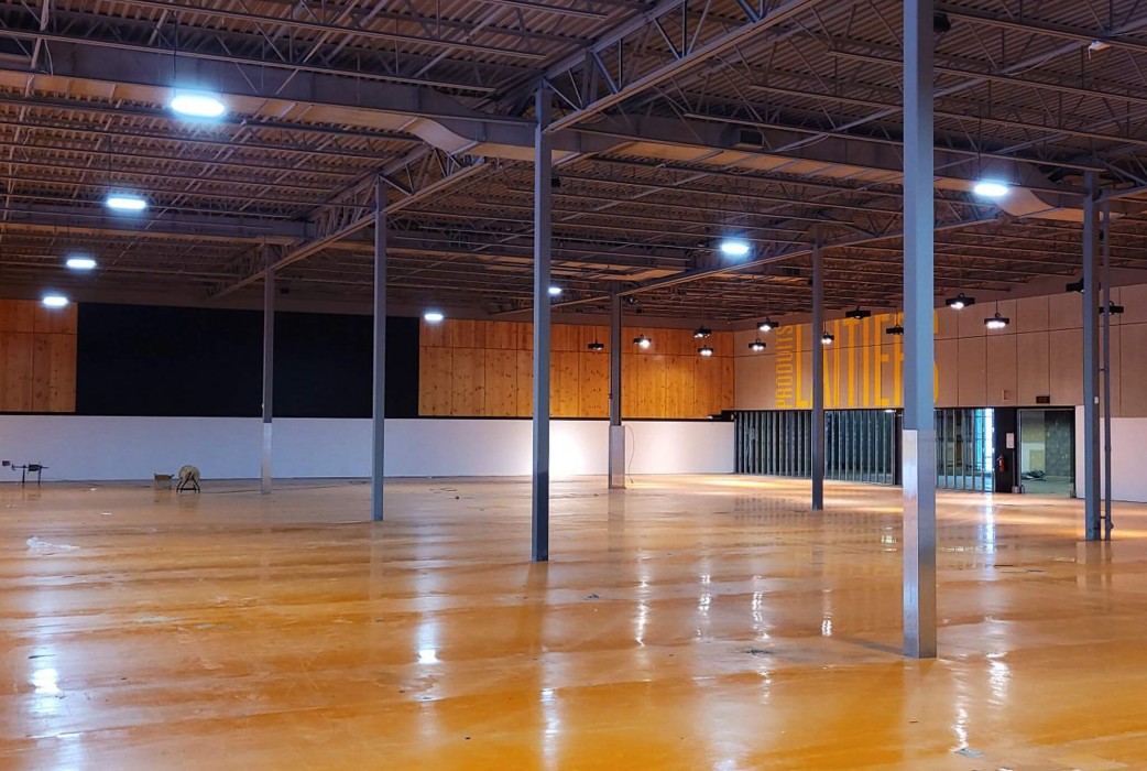 : Health Quebec Vaccine Center in Laval, Quebec