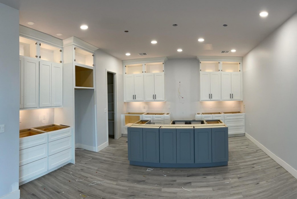 Razor CCT 4": Kitchen in USA. Private residence.