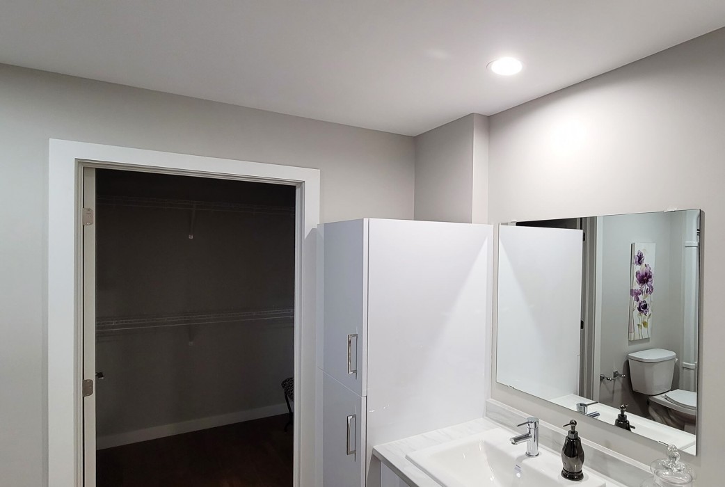 Razor-R CCT 4”: Razor-R CCT 4” I Condo tower in Moncton, New Brunswick